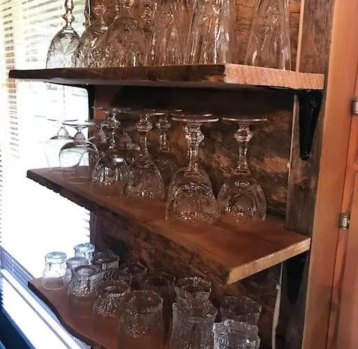 Bear Cub - Ruka Slopes, Ski, Hiking *